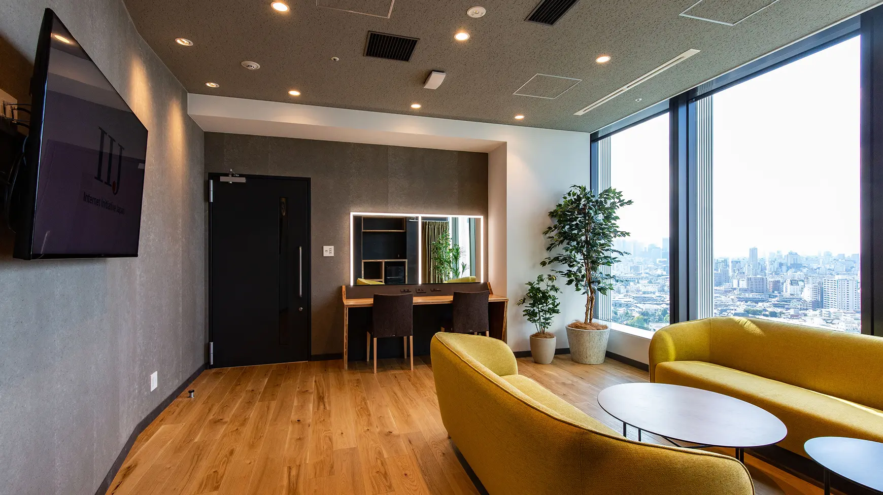 メイクスペース